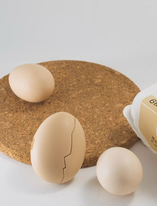 cracked egg airpod case