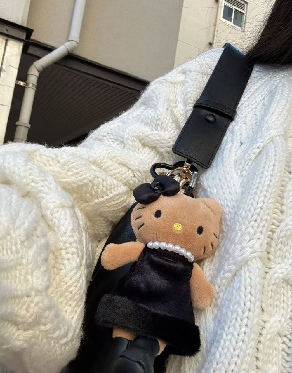 kitty in dress keychain