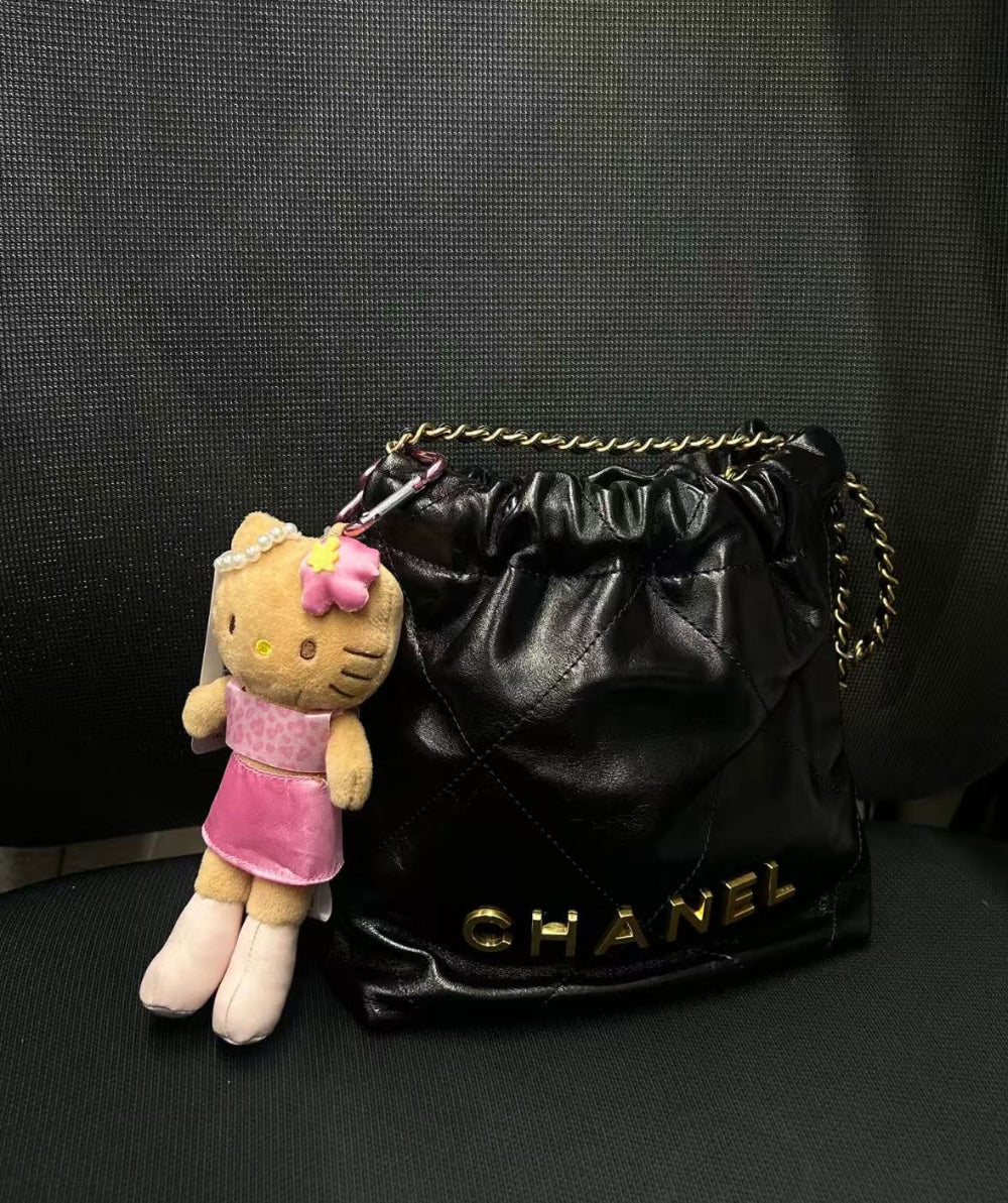 kitty in dress keychain