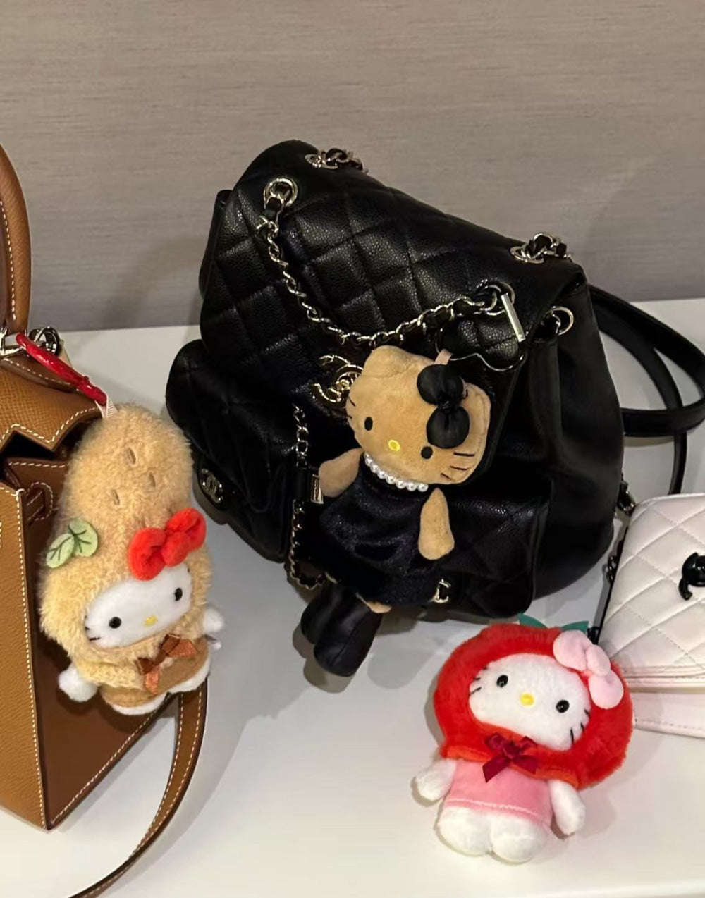 kitty in dress keychain